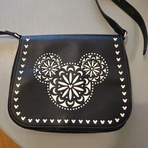 Disney Mickey Or Minnie Vera Bradley Crossbody